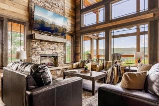 UltEscape 4 Pvt BDRM5BA-VIEWS-Firepit-Theater - 8