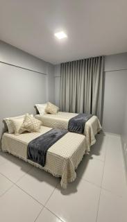 Apto beira-mar com 3 quartos e 2 vagas de garagem - 2