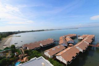 PD Full Seaview Water Chalet with Private Bathtub - 6