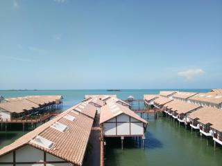 PD Full Seaview Water Chalet with Private Bathtub - 5