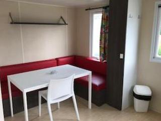 Mobil home, animaux acceptés - 2 pers. - API-1-52-2415 - 7