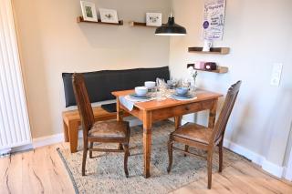 Lindenhof 1BR & Sofabed - Calm & Central Stay in Neuenburg - 6