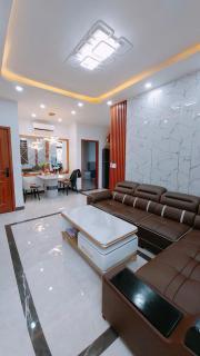 Xuka Homestay Vinhome Marina - 8