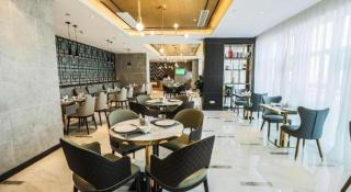 Magnotel Tongxiang Shimao Center - 1