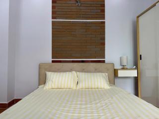 Spacious Room Near Airport Cozy And Private - 4