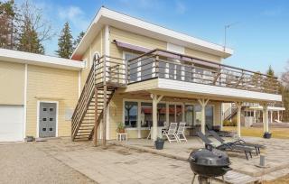 2 Bedroom Stunning Home In Bolmsö - 1