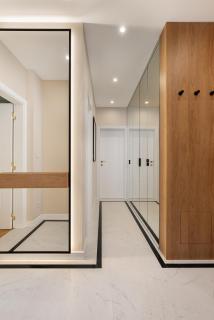 Downtown Opia - Designer 2BR 2Bath - Sauna - Private Parking - 1