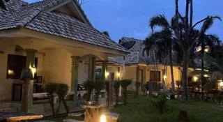 Saraburi Garden Resort - 8