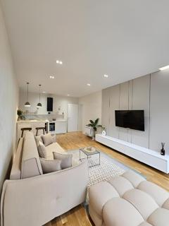 Central Comfort Tirana-By Green Terrace - 0