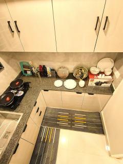 New Stylish 1BHK in Calm Neighborhood with Balcony - 3