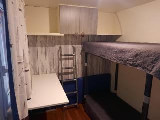 Mobil Home 4 places dans un camping, à 10 mn d'AVENE et 15 mn du Centre Bouddhiste LERAB LING - 7