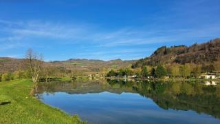 Mobil Home 4 places dans un camping, à 10 mn d'AVENE et 15 mn du Centre Bouddhiste LERAB LING - 6