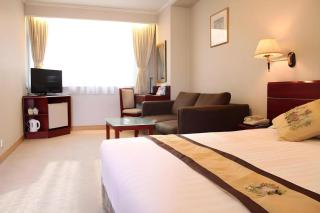 West Hotel - 3