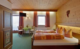 Pension Hüttwirt - Kössen - 9