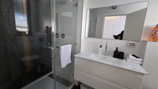 Bright 2BR Apartment Near Beach by HolyGuest - 2