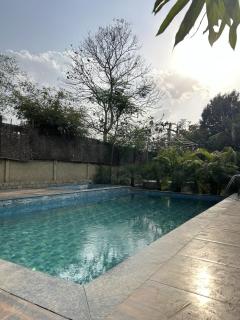 Private Cottage 2 with Pool Access Couple Friendly - 4