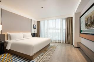 Madison Hotel Qingdao Golden Beach Beer City Seaview LOFT - 0