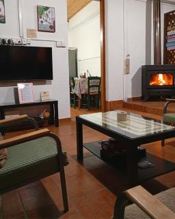 Stardust Mountain House - Village Center House - Terrace, BBQ & Wood Stove - 0