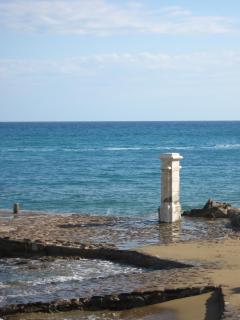 The Boat House by the sea - 4