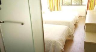 7 Days Inn Zhangye Gaotai County Central Square - 3