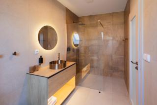 Maison Kounic Palace Suites - 2