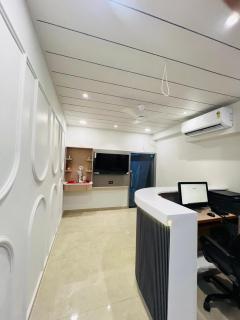 Hotel Sulin Prahladnagar - 4