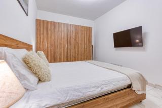 Stylish 3BR St Julians Apt Walk to Everything - 1