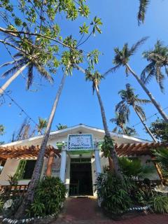 Villa Soledad Beach Resort - 2