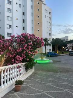 Pool view studio apartment - 4