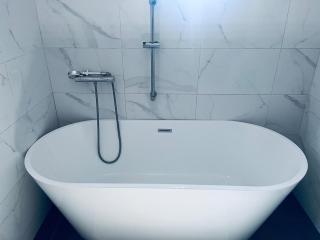 Montchapet Pavilion - 5