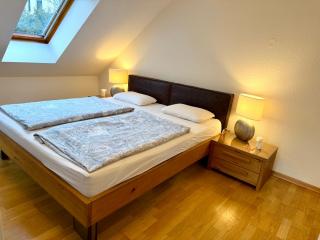 Luxury Living in the 19th District - 4