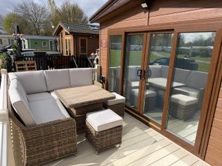 S & K Lodge Billing Aquadrome Holiday Park - 4