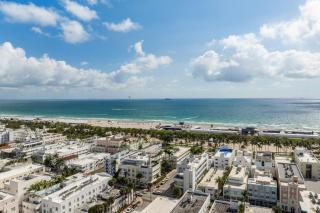 Walk to Beach & Ocean Drive | Pet-Friendly - 8