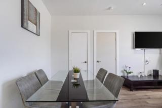 Walk to Beach & Ocean Drive | Pet-Friendly - 2