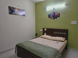 Vistara Stays Luxury 1BHK in Madhapur Near Hitech City - 4