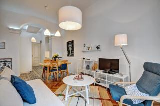 Apartment in a Period Villa - Private Parking - 0