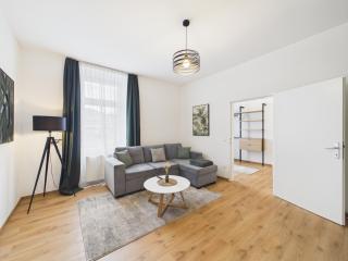 Downtown Apartments by Cosy Homes - 7