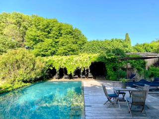 Magnifique Mas avec Piscine et Hammam à 5 min d'Uzès - 4