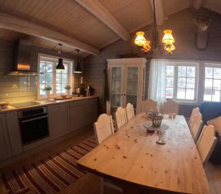 Borealis Mountain Lodge - 2