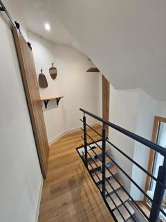 charmante maison en pierre avec parking et terasse - 3