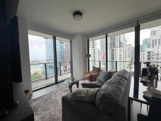 High Rise Ocean View Downtown Miami - 4