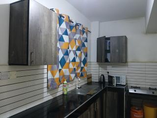 Relax in Style 1 BR bnb, Kisimani Heights, Mombasa - 2