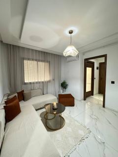 Luxurious Urban Sanctuary in the Heart of Tunis - 5