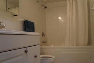 Corporate apartment in downtown Calgary - 2