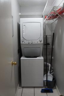 Corporate apartment in downtown Calgary - 1