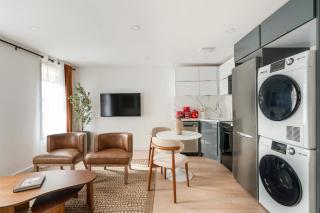 22-3B Sleek Modern 1BR Gramercy - 5