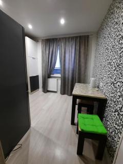 Квартира в центрі біля ЦУМу з кондиціонером і ванною, Документи для відрядження, Паркова та зарядка для електромобіля - 1