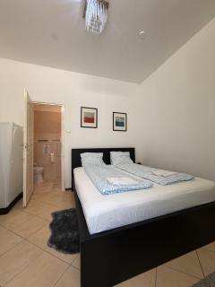 Panzió Apartments - 6