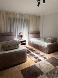 Cozy stay near 5A & u venues - 7