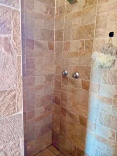 Family Home Eastern Cape - 8